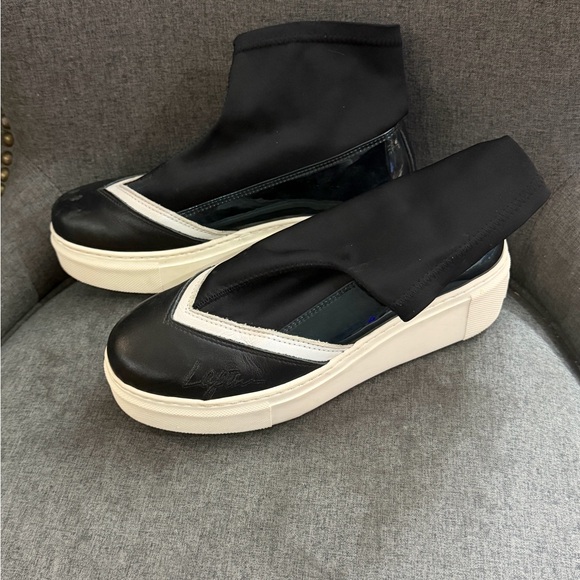 Shoes - Stylish Black Women's Shoes